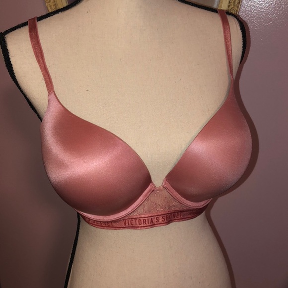 Victoria's Secret Other - ⭐️Victoria Secret Bombshell Bra⭐️